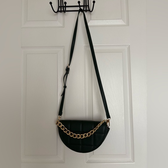 Green Purse - Picture 5 of 6